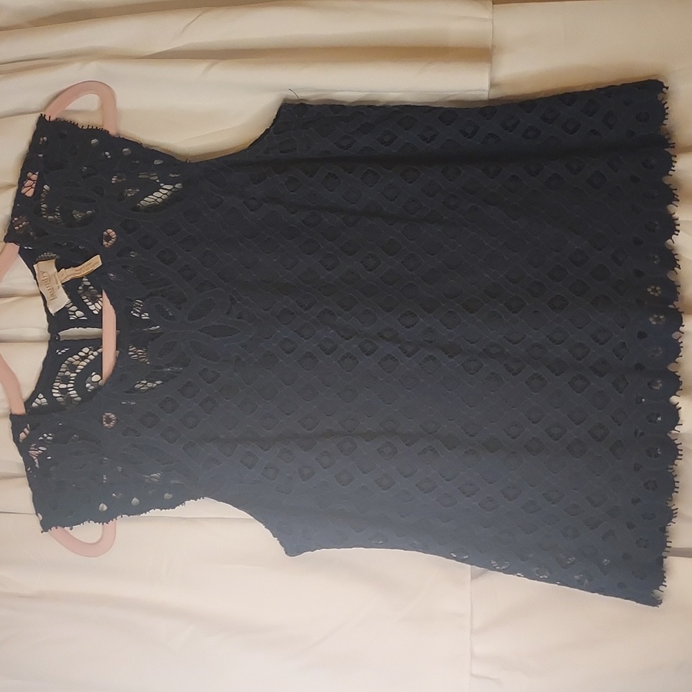 LAUNDRY Open Weave Crochet Top